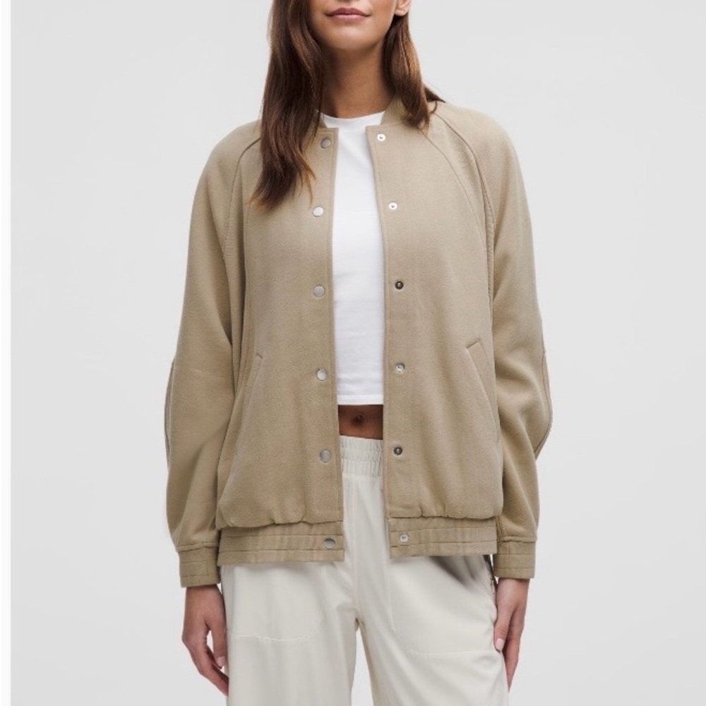 Lululemon Women's Tan Jacket